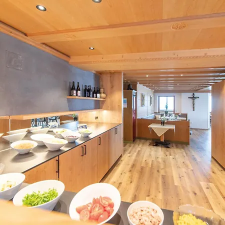 Teiser Stern 3* Funes (Bolzano)